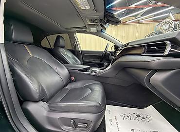 srv 2: Toyota Camry: 2020 г., 2.5 л, Автомат, Гибрид, Седан — 6