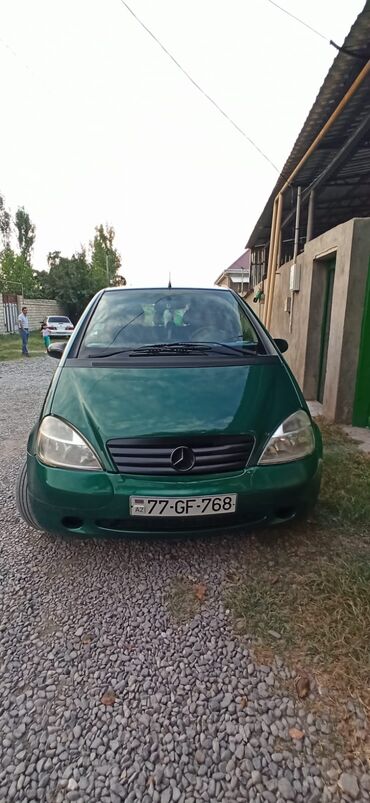 mercedes 160: Mercedes-Benz A 160: 1.6 l | 1999 il Hetçbek