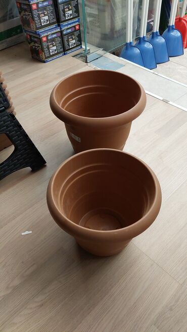 Bitkilər üçün dibçəklər: Dipçekler dipcek qablari dipcek aablar gul aabilar Gül qabilar ferqli -da lalafo.az — 9 Bitkilər üçün dibçəklər: Dipçekler dipcek qablari dipcek aablar gul aabilar Gül qabilar ferqli — 9