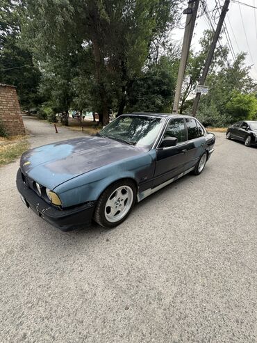 BMW: BMW 5 series: 1991 г., 2 л, Механика, Бензин, Седан — 5