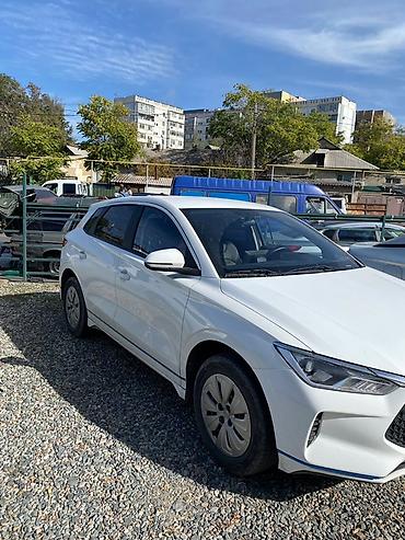 BYD: BYD E2: 2022 г., Электромобиль, Хетчбек — 3