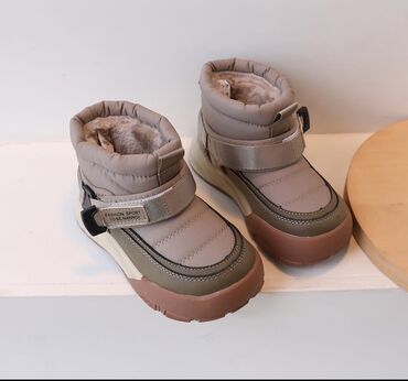обувь 34 размер: Детские зимние ботинки-дутики - Теплый меховой подклад по всей