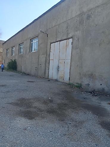 icarə boks: İcarəyə verilir, Baki Səlyan şosesi, 26 km, Yola yaxin istiqametde — 1