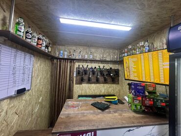 продаю место на ошском рынке: Требуется Продавец-консультант График: Сменный график, % от продаж, Неполный рабочий день