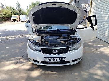 Kia: Kia Forte: 1.6 l | 2011 il Sedan — 2