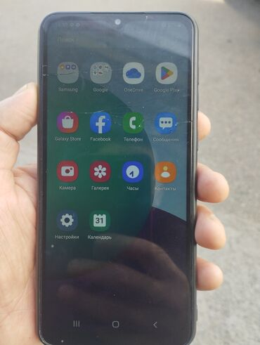 z телефон: Samsung Galaxy A02, түсү - Кара