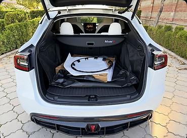 Tesla: Tesla Model Y: 2023 г., Электромобиль, Кроссовер — 12