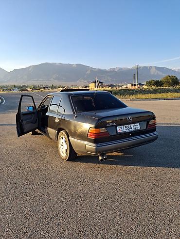 Продажа авто: Mercedes-Benz W124: 1990 г., 2.3 л, Механика, Бензин, Седан — 4