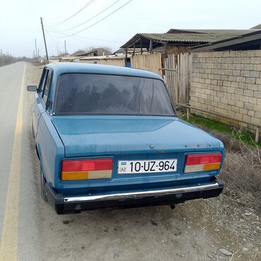 ford 7 1: VAZ (LADA) 2107: 1.7 l | 2006 il 700000 km Universal