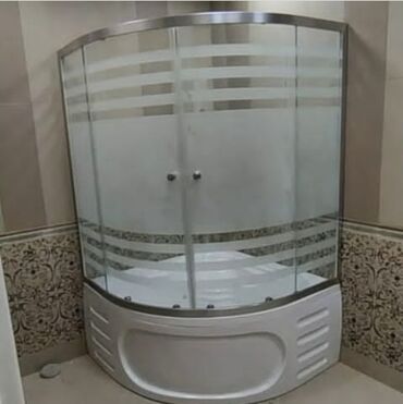 Duş kabinaları, arakəsmələr: Yeni Arakəsmə, Künc üçün, Pulsuz çatdırılma — 1