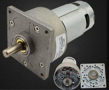 Reduktorlar: 12V 30 RPM 60mm Reduktorlu Kvadrat Flanşlı DC Motor Yüksək tork tələb — 3