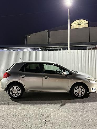 r18 lx: Toyota Auris: 2008 г., 1.6 л, Автомат, Бензин, Хэтчбэк — 4