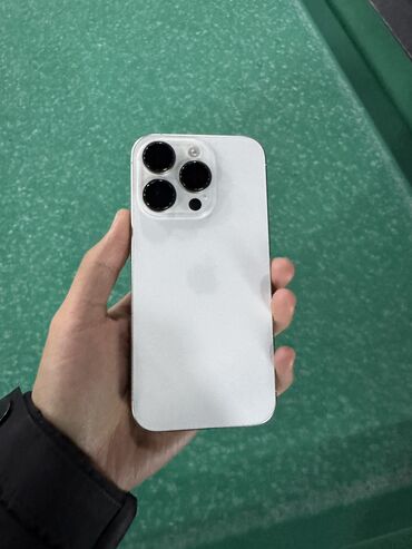 сколько стоит бронированный телефон: IPhone 15 Pro, Колдонулган, 128 ГБ, White Titanium, Коргоочу айнек, Каптама, 87 %