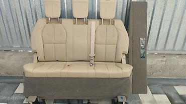 Kia Carnival Трёхместное заднее сиденье для автомобиля - Материал