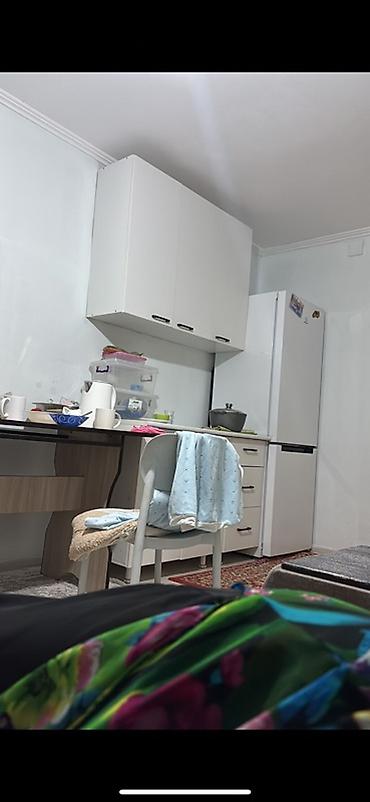 Бөлмөлөрдү ижарага берүү: 18 м², Толугу менен эмереги бар — 2