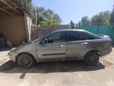 запорожец машина: Ford Focus: 2002 г., 2 л, Бензин, Седан