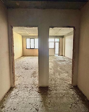 3 korona: 3 otaqlı, Yeni tikili, m. Neftçilər, 145 kv. m — 9