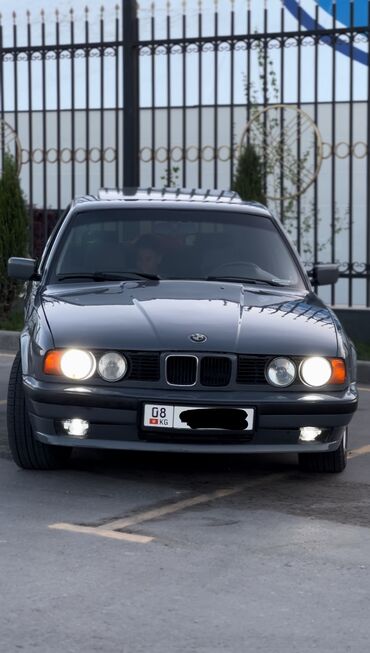 BMW: BMW 5 series: 1992 г., 2.5 л, Механика, Бензин, Седан