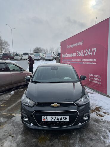 Chevrolet: Chevrolet Spark: 2016 г., 1 л, Автомат, Бензин