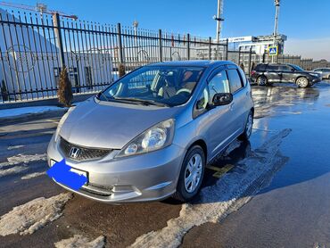 Honda: Honda Jazz: 2008 г., 1.5 л, Механика, Бензин, Хэтчбэк