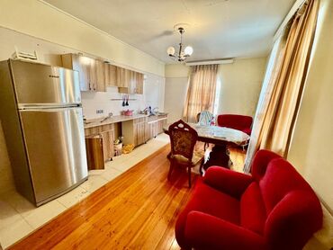 Günlük kirayə mənzillər: 1 otaqlı — 12