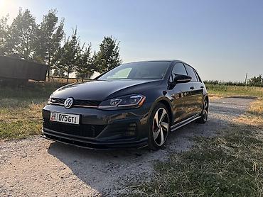 Volkswagen Golf GTI: 2018 г., 2 л, Робот, Бензин, Хэтчбэк