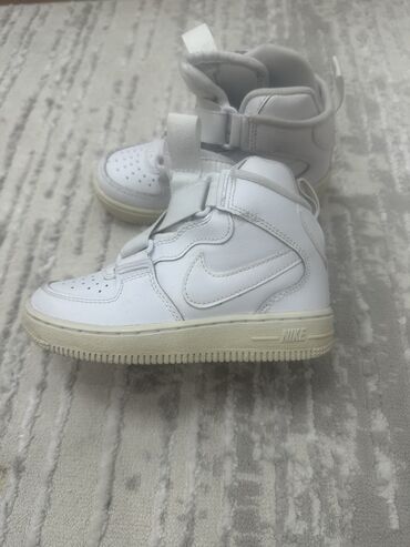 бутсы найк аир зум детские: Nike оригинал. 27,5