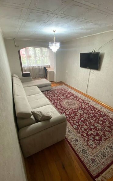 Продажа квартир: 3 комнаты, 55 м², 104 серия, 2 этаж, Евроремонт