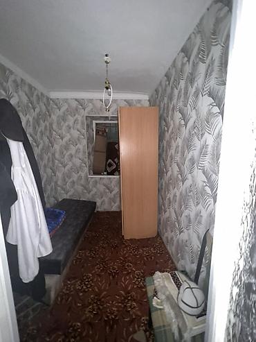 Продажа коттеджей и домов: 3 комнаты, 60 м², Бишкек, Восток-5 мкр Собственник — 11