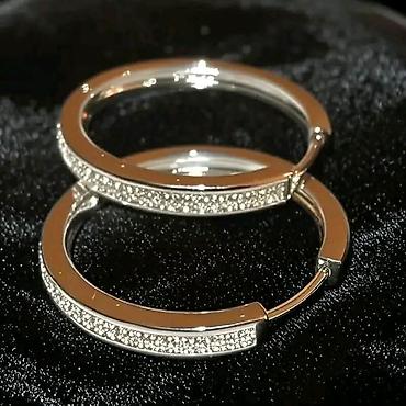 Minđuše: Mindjuse 1500 din/par
💋 — 8