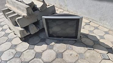 kohnə tv: LG kineskop televizoru - Ekran: təxminən 21–29 düym arası, geniş — 1