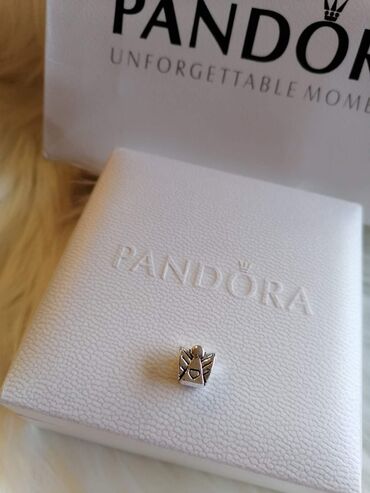 Privesci za nakit: Pandora privesci
1200 komad
Saljemo postexpresom na lalafo.rs — 13 Privesci za nakit: Pandora privesci
1200 komad
Saljemo postexpresom — 13