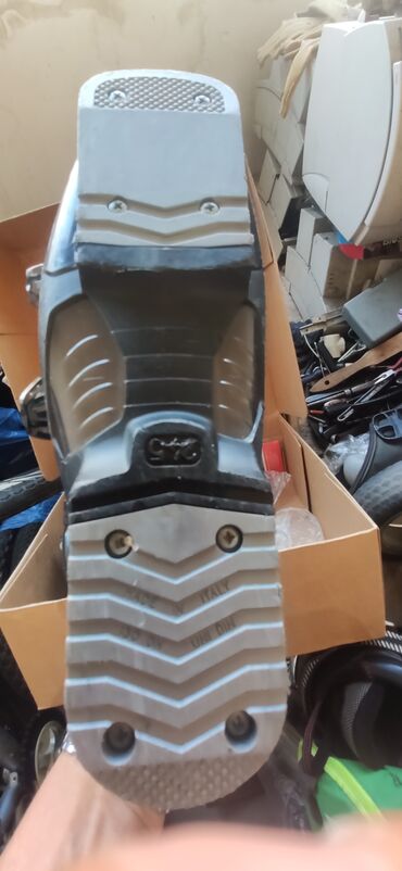 Лыжные ботинки: Продаю бу горнолыжные ботинки размеры от 36 до 47 ( от 23 см до — 11