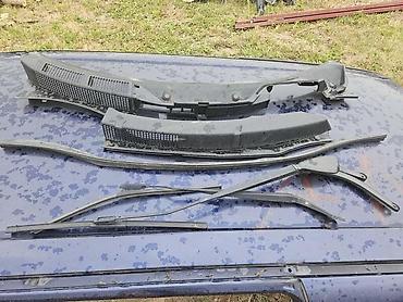 volan golf 4: PLASTIKA ISPOD BRISACA ZA RENAULT SCENIC ZA 2006. GOD — 1