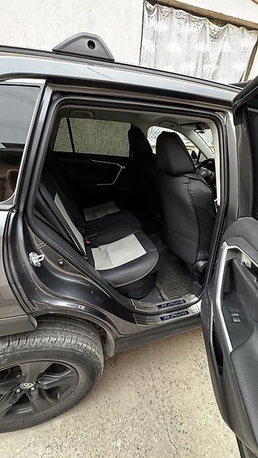 Продажа авто: Toyota RAV4: 2020 г., 2.5 л, Автомат, Гибрид, Кроссовер — 3
