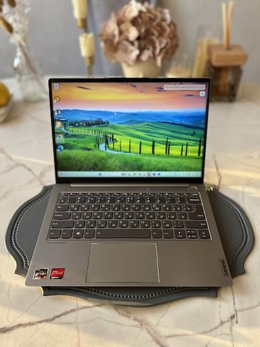 windows surface: Ульрабук Lenovo (серия IdeaPad), диагональ экрана 14". Компактный — 1