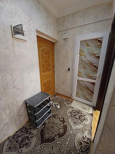 Квартиры: Yeni təmirli, zövqlə dizayn edilmiş 1 otaqlı mənzil. Xüsusiyyətlər: - — 8