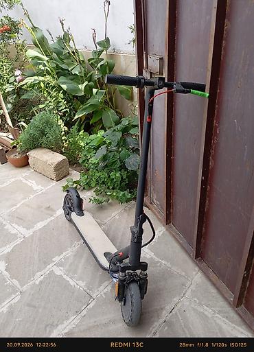 elektro velosiped arenda: İşlənmiş Elektrik samokat 8", 251 - 350 Vt, 26 - 35 km/s, Ünvandan götürmə — 3