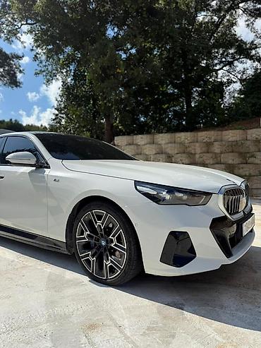 BMW: BMW 5 series: 2024 г., 2 л, Гибрид — 12