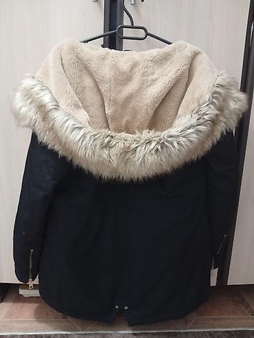 hugo: Ženska zimska parka VERO MODA - Boja: crna spolja, bež unutrašnja — 3