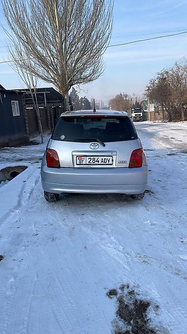 Toyota: Toyota ist: 2002 г., 1.5 л, Автомат, Бензин, Хэтчбэк — 5