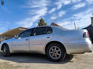 надо делать: Toyota Aristo: 1999 г., Седан — 3