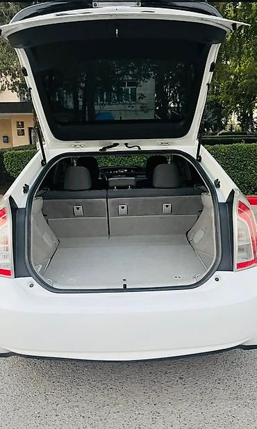 Toyota: Toyota Prius: 2012 г., 1.8 л, Вариатор, Гибрид, Хэтчбэк — 6