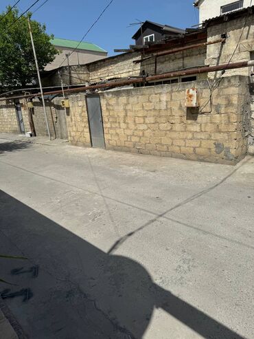 Həyət evləri və villaların satışı: Həzi Aslanov qəs. 4 otaqlı, 66 kv. m, Kredit yoxdur, Təmirsiz