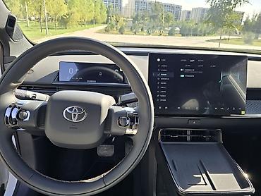 bz3: Toyota bZ3X: 2026 г., Автомат, Электромобиль, Кроссовер — 5