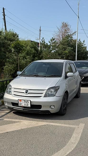 ковролин тойота ист: Toyota Ist: 2003 г., 1.5 л, Автомат, Газ, Хэтчбэк — 2