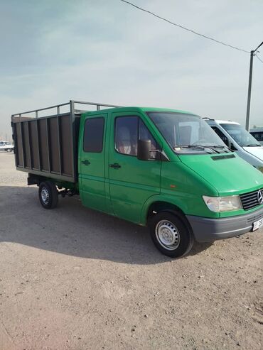 грузовой сапок двух скат: Жүк ташуучу унаа, Mercedes-Benz, Дубль