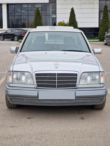Mercedes-Benz: Mercedes-Benz E-Class: 1995 г., 2.2 л, Автомат, Бензин, Седан
