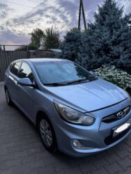 обмен машинами с доплатой: Hyundai Solaris: 2011 г., 1.4 л, Автомат, Бензин, Хэтчбэк