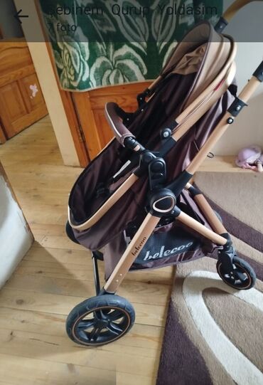 usaq belekleri: Классическая прогулочная коляска